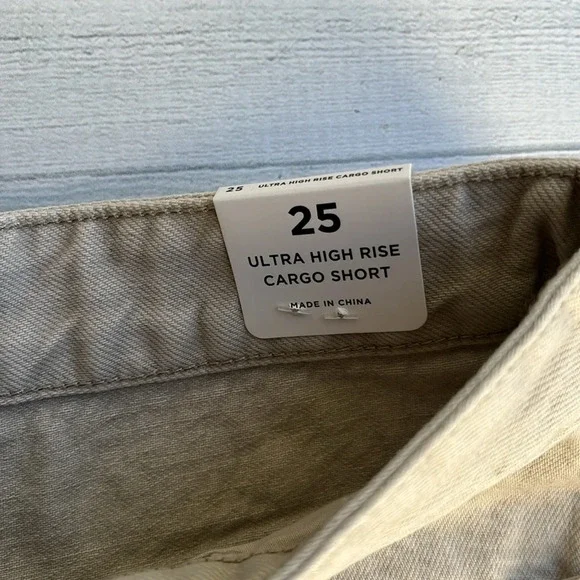 NWT Pacsun Light Gray Ultra High Rise Cargo Short 25 - Picture 6 of 11